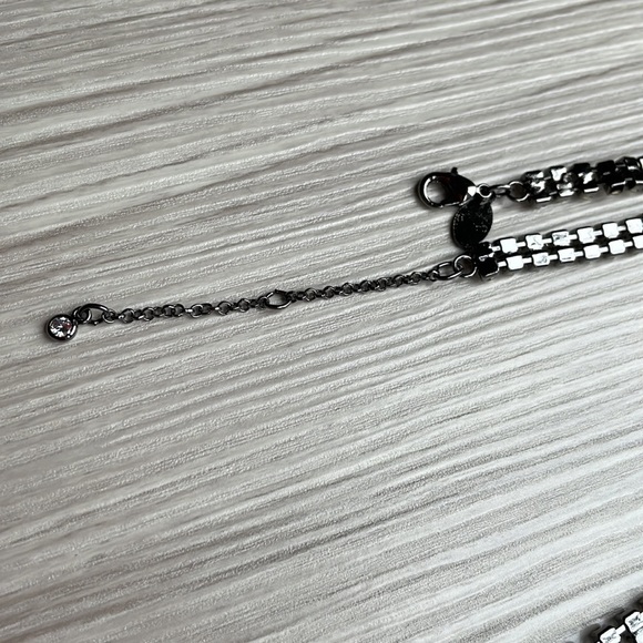 Express Necklace - Picture 8 of 8